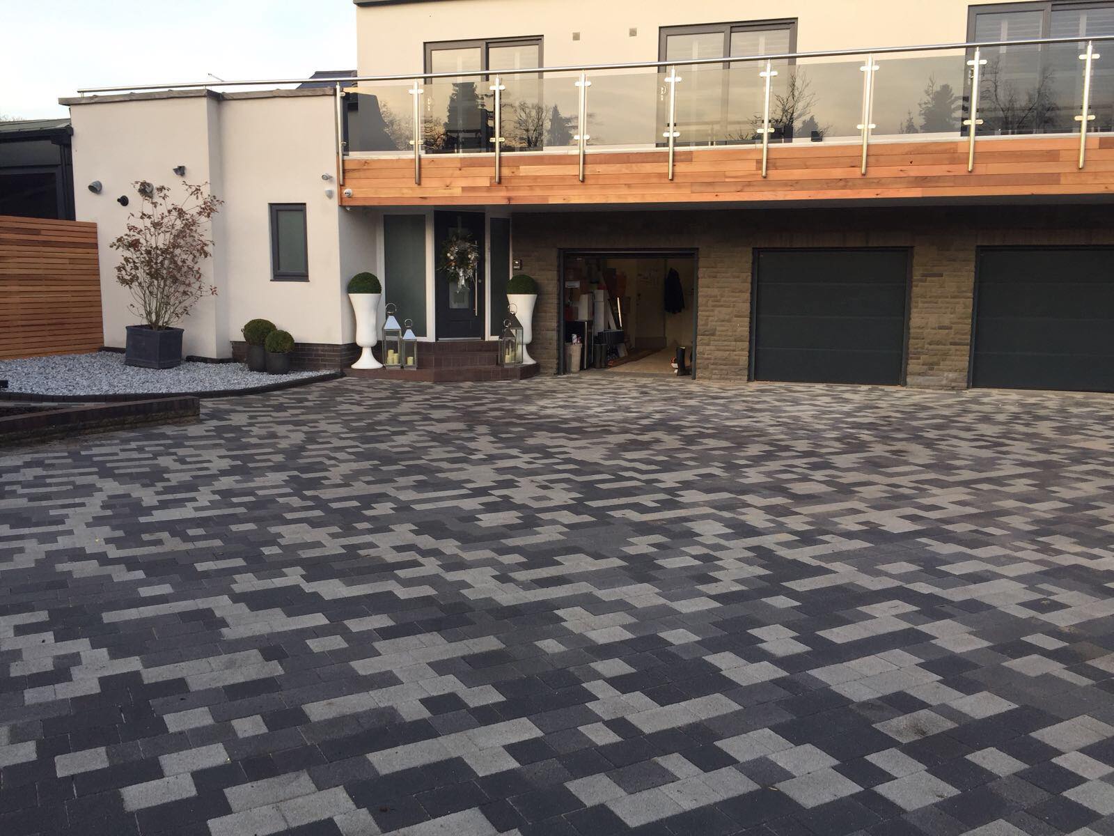 D & R Paving and Landscaping - Block Paving