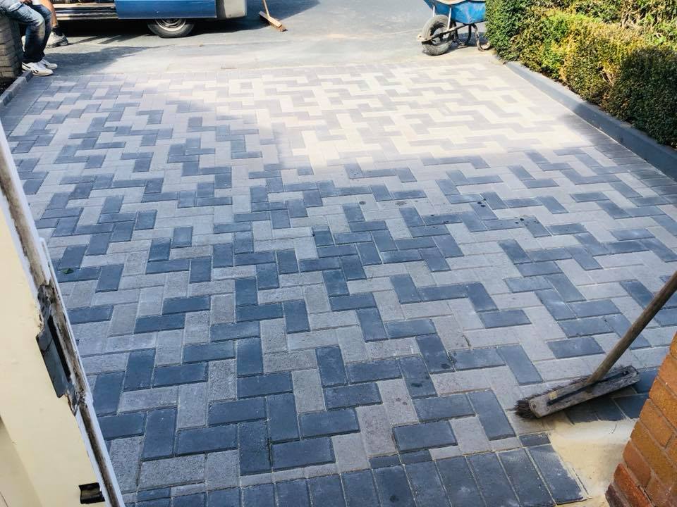 D & R Paving and Landscaping - Block Paving